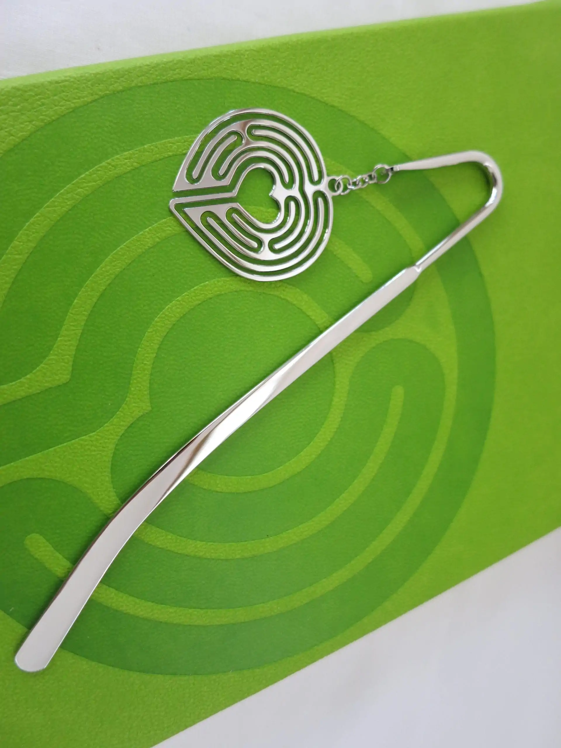 Finger Labyrinth Bookmarker - Image 4